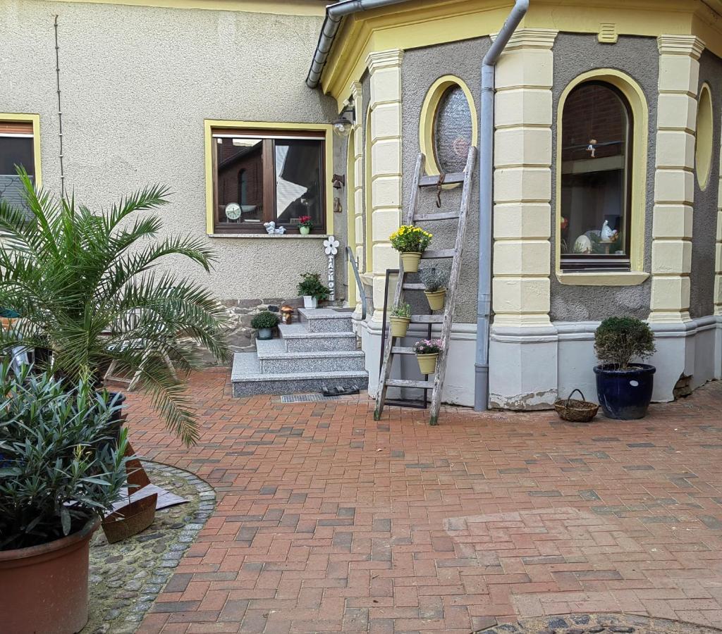 Pension Claudia Gueldenpfennig Тангермюнде Экстерьер фото