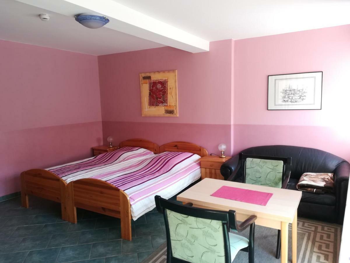 Pension Claudia Gueldenpfennig Тангермюнде Экстерьер фото